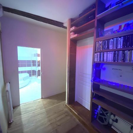 Floydroom'S Pau Chambre Hotes Standing Dans Appartement Partage Proche Chateau ภายนอก รูปภาพ