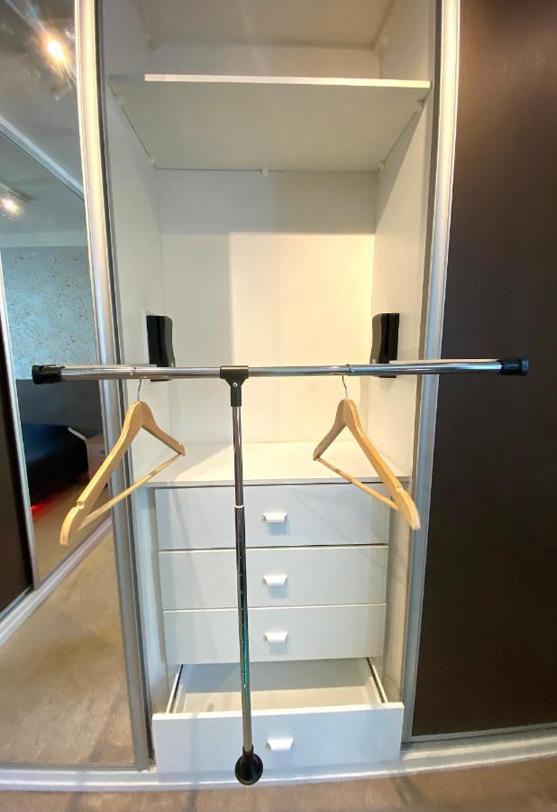 Floydroom'S Pau Chambre Hotes Standing Dans Appartement Partage Proche Chateau ภายนอก รูปภาพ