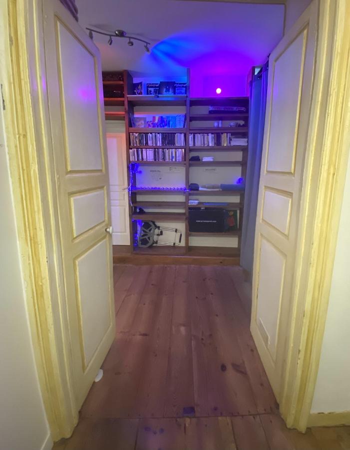 Floydroom'S Pau Chambre Hotes Standing Dans Appartement Partage Proche Chateau ภายนอก รูปภาพ